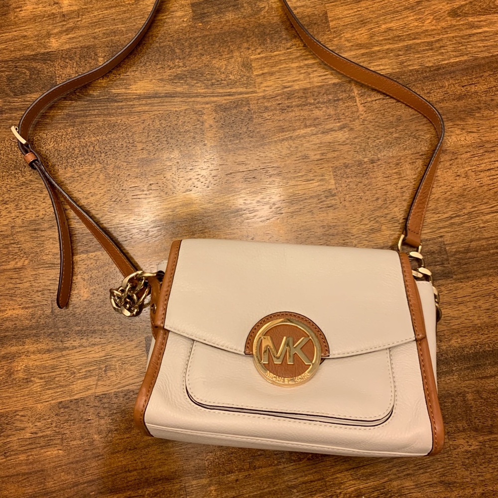 Michael Kors Crossbody